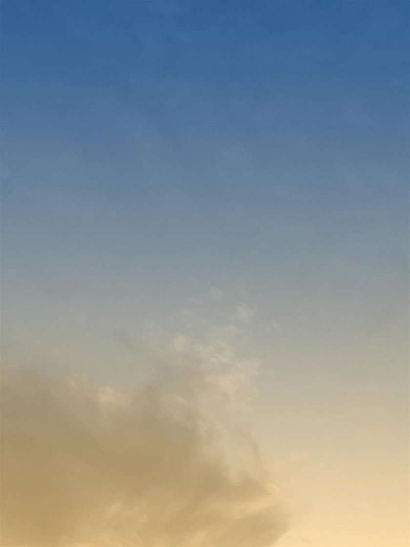 Every day I look at the sky and I miss you #3 [Todos os dias olho para o céu e sinto a tua falta #3]